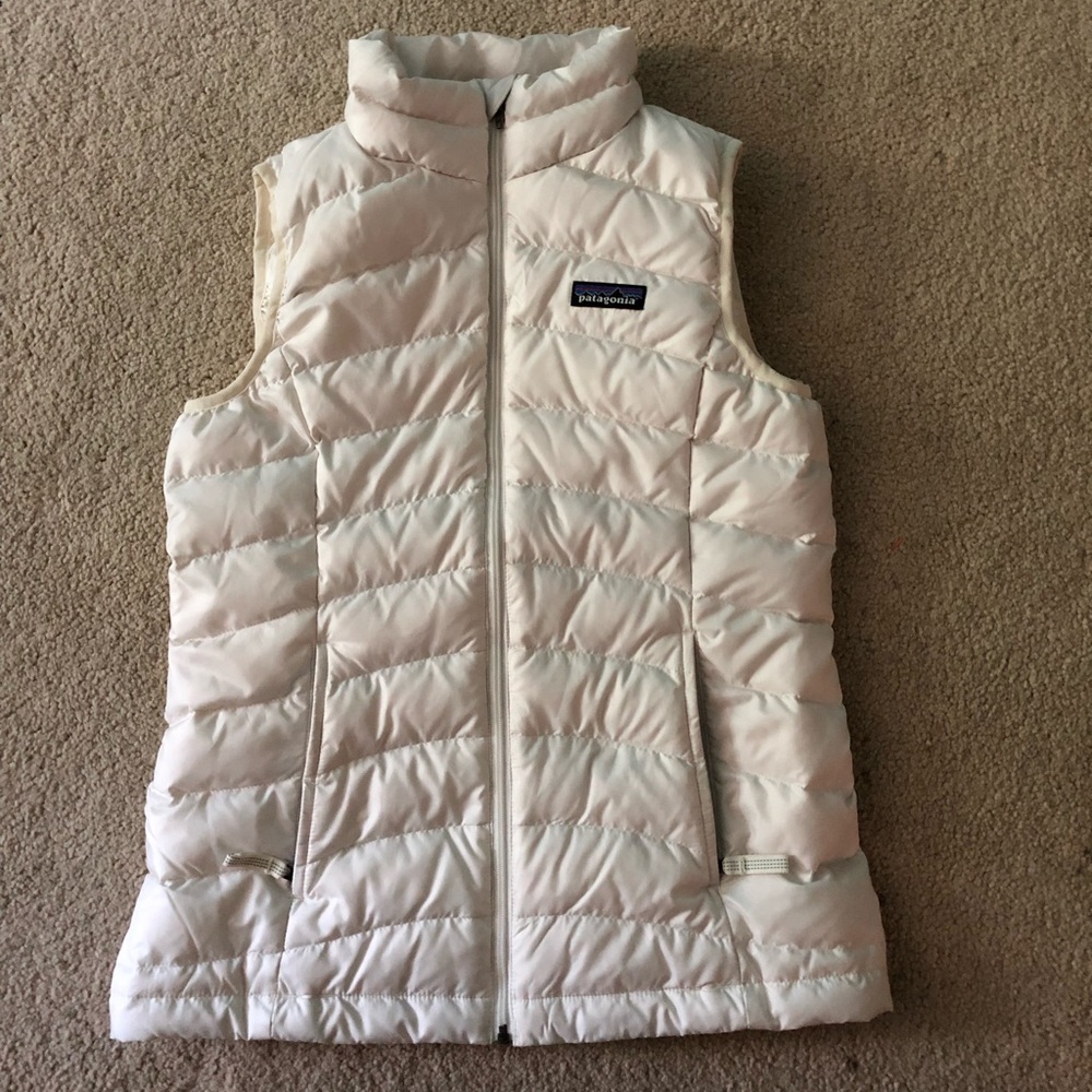 White Patagonia down vest